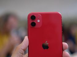 Penampakan iPhone 11 Harga Rp 9 Jutaan