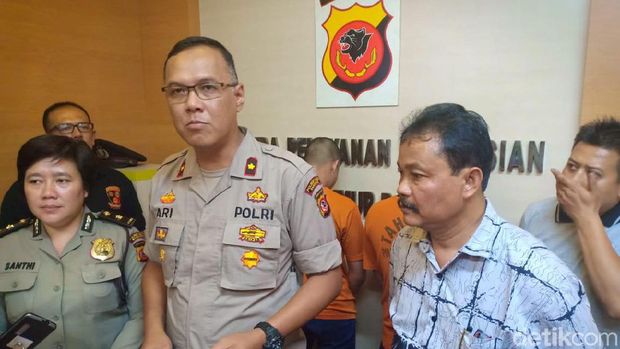 4 Polisi Gadungan Rampas Ponsel dan Lucuti Pakaian Remaja