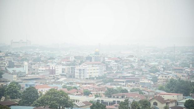 Kabut asap akibat karhutla