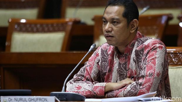 Komisi III DPR hari ini memulai uji kepatutan dan kelayakan (fit and proper test) bagi calon pimpinan KPK. Salah satu yang diuji adalah Nurul Ghufron.