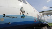 Secara teknis, pesawat ini dibuat dengan material titanium dan logam ringan, dengan porsi signifikan komponen non struktural dari material komposit. Badan pesawat terbang mirip dengan CN-235, tapi lebih tinggi dan lebih lebar.