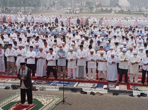 Titik Api Masih Banyak di Riau, Pemprov Gelar Salat Minta Hujan