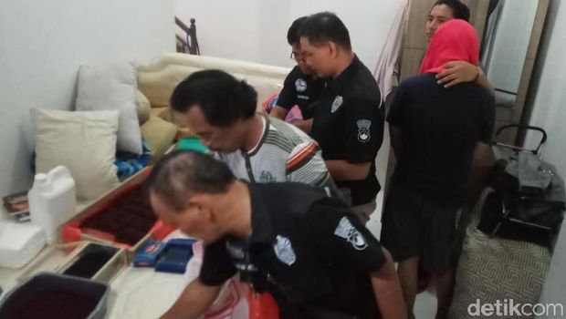 Polisi Solo Gerebek Kamar Kos Lokasi Pengemasan Tembakau Gorila