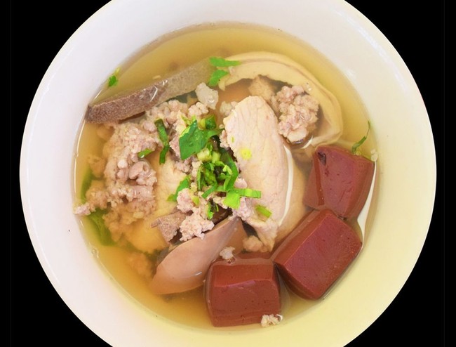 Wah! Menu Sarapan dari Berbagai Negara Ini Terbuat Dari Darah Hewan
