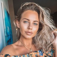 Belum lama ini Lucy mengadakan sesi tanya jawab pada video di saluran YouTubenya. Ia pun mengungkapkan beberapa rahasia tentang profesi sebagai pramugari. Foto: Instagram