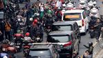 Potret Iring-iringan Mobil Jenazah BJ Habibie Menuju Kalibata