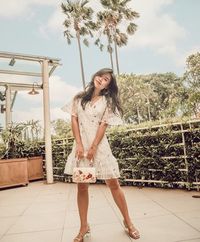 Dress motif renda dengan detail bordir elegan by Love, Bonito