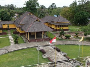 Menengok Peninggalan Kerajaan Sintang di Kalimantan Barat