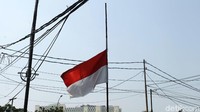 BJ Habibie tutup usia di RSPAD Gatot Soebroto pada pukul 18.05 WIB, Rabu (11/9). Habibie wafat dalam usia 83 tahun.