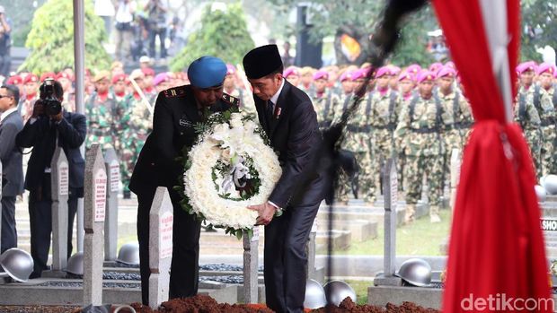 Pemakaman Habibie / 