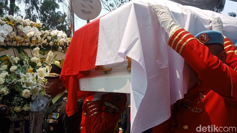 Keluarga Serahkan Jenazah BJ Habibie ke Pemerintah Keluarga Serahkan Jenazah BJ Habibie ke Pemerintah
