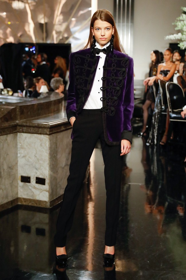 Desainer Ralph Lauren menghadirkan koleksi busananya pada gelaran New York Fashion Week Spring 2020 di William and Wall, The Manhattan Yacht Club, New York. Sabtu, 7 September 2019. [Photo by JP Yim/Getty Images]