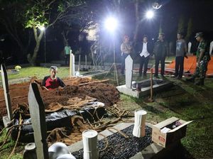 Kemensos Siapkan Makam Terbaik untuk BJ Habibie di Sebelah Ainun