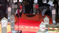 Sejumlah persiapan menjelang pemakaman BJ Habibie pun nampak terlihat di kawasan TMP Kalibata, Jakarta.