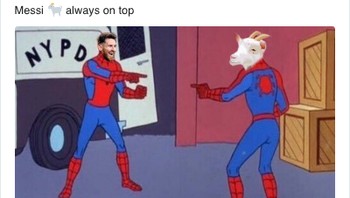 Yang ini jelas fans Messi yang menegaskan sosok idolanya pasti ada di atas sosok lain sebagai pemain terhebat sepanjang masa. (Foto: Internet/Twitter)