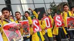 Novel Baswedan Temui Massa Aksi Tolak Revisi UU KPK