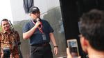 Novel Baswedan Temui Massa Aksi Tolak Revisi UU KPK