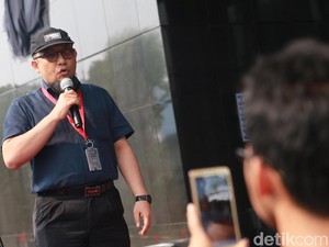 Novel Baswedan Jelaskan Momen Duduk Bareng Anies yang Viral Dibumbui Hoax