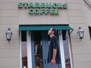 Starbucks Buka Lagi 85% Toko, Tapi Ada Syaratnya