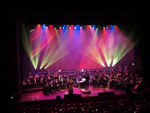 Kembali ke Dekade 80-an Bersama Addie MS dan Twilite Orchestra