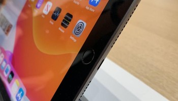 Tabet ini masih dibekali tombol home. Foto: internet