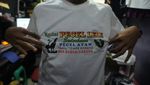 Unik Banget! Kaos dan Kemeja Ini Bermotif Spanduk Warung Pecel Lele