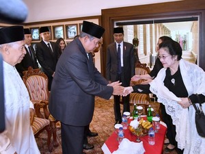 Demokrat Terpinggir, PDIP Bantah Skenario Ketoprak Joko Tingkir