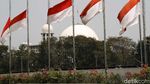 Lapangan Banteng Kibarkan Bendera Setengah Tiang untuk BJ Habibie Lapangan Banteng Kibarkan Bendera Setengah Tiang untuk BJ Habibie