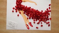  Karya dengan menggunakan buah pome ini jadi salah satu karya tersulit yang dikerjakan Edgar. Warnanya merah cerah cocok untuk sketsa bertema bloody dance ini. Foto: istimewa