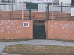 Masjid di Brisbane Dirusak dengan Lambang Swastika Nazi