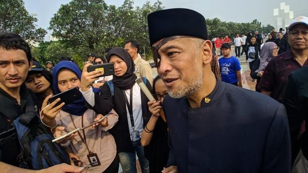 Thareq Habibie / 