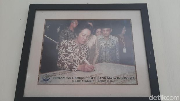 Klinik Mata di Bogor Ini Jadi Saksi Perjuangan Ainun-Habibie Berantas Kebutaan