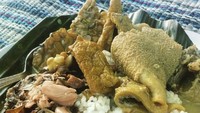 Suka jeroan apa? Bisa pilih babat, iso, paru, limpa yang semuanya dimasak bumbu kuning empuk dan gurih. Foto : Instagram @wahyu_harmono