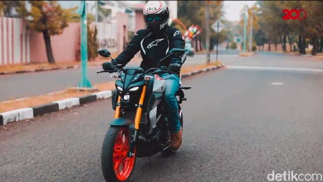Menjajal Motor Naked MT-Series dengan Mesin Terkecil, Yamaha MT-15