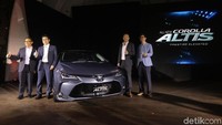 Kehadiran varian HEV pada All New Corolla Altis ini juga sekaligus menunjukkan komitmen yang kuat dari Toyota mendukung program Pemerintah dalam pengembangan kendaraan elektrifikasi. Pool/Toyota.