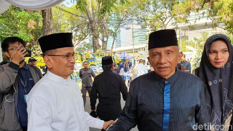 Amien Rais: BJ Habibie Hamba Allah yang Soleh, Jutaan Rakyat Kehilangan Amien Rais: BJ Habibie Hamba Allah yang Soleh, Jutaan Rakyat Kehilangan