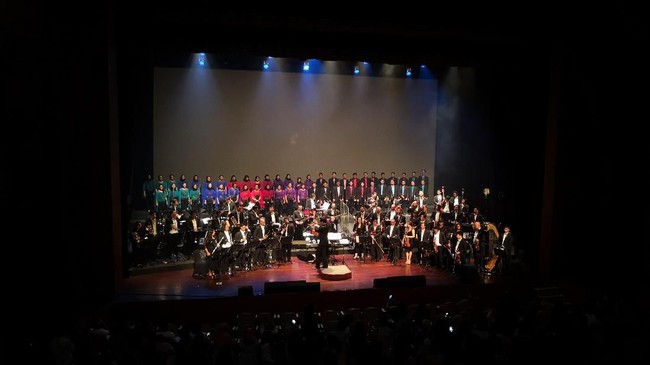 Kembali ke Dekade 80-an Bersama Addie MS dan Twilite Orchestra