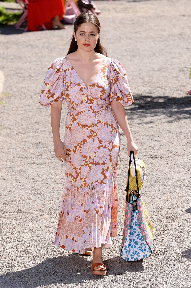 Fashion show koleksi terbaru Kate Spade, New York Fashion Week Spring 2020 digelar di Elizabeth Street Garden, Manhattan, Sabtu (07/09/2019). [Photo by Noam Galai/Getty Images]