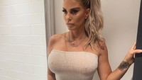 Baru-baru ini heboh berita soal Katie Price yang bangkrut meskipun memiliki harta sebesar Rp 815 miliar. Dok. Instagram/officialkatieprice