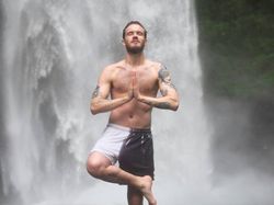 Mengintip YouTuber Terkaya Dunia Bulan Madu di Bali