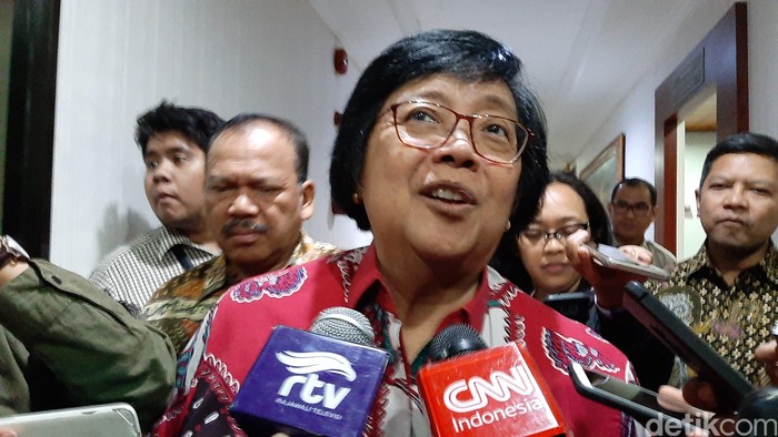 Menteri LHK, Siti Nurbaya Bakar, rapat koordinasi di Kemenko Polhukam soal karhutla