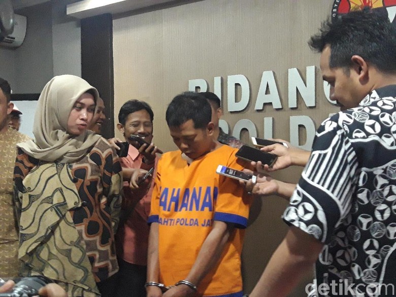 Polisi Tangkap Bang Jek yang 10 Tahun Sodomi Anak di Bawah Umur Polisi Tangkap Bang Jek yang 10 Tahun Sodomi Anak di Bawah Umur