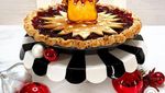 Kreatif! 12 Pie Cantik Ini Bergambar Pokemon hingga Princess Jasmine