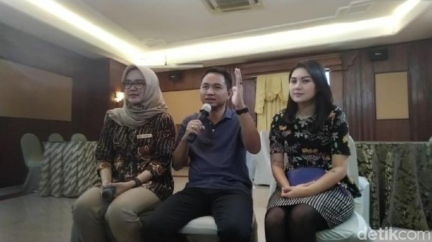 GM Hotel Pandanaran, Adi Andriyanto saat memberikan keterangan kepada wartawan. 