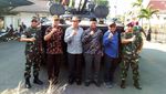 Parade Kendaraan Tempur di Situbondo
