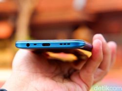 Unboxing Oppo A9 2020, Ponsel Lima Kamera yang Siap Menggoda