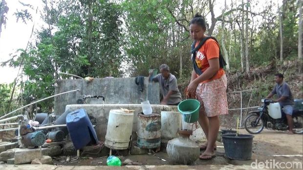 Atasi Kekeringan, BPBD Gunungkidul Ambil Air Bersih dari Luar Daerah