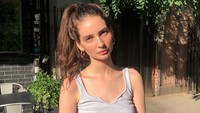 Putri Paul Walker, Meadow Walker kembali menjadi sorotan. Dok. Instagram/meadowwalker