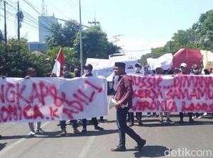 Massa Gelar Aksi Tuntut Konjen Australia Pulangkan Veronica Koman