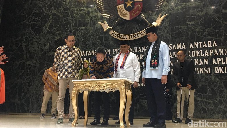 Anies Gandeng Delapan Aplikator Atasi Masalah Jakarta Anies Gandeng Delapan Aplikator Atasi Masalah Jakarta